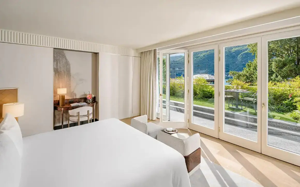 Premier Double Suite (twin beds)