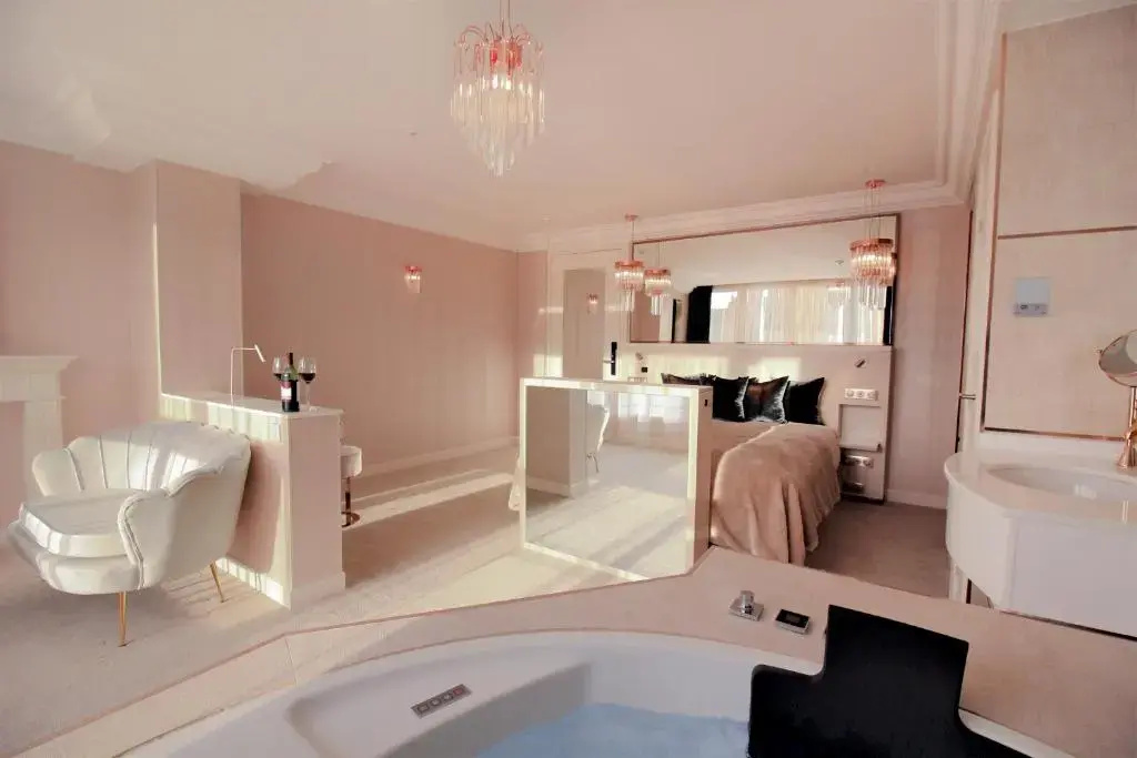 Paris j'Adore Hotel & Spa 53