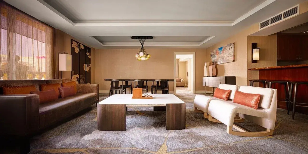 The Hakone Suite