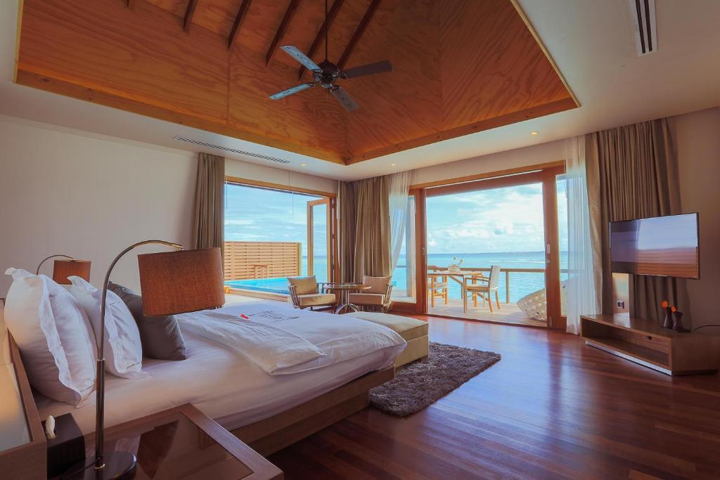 Hideaway Beach Resort & Spa