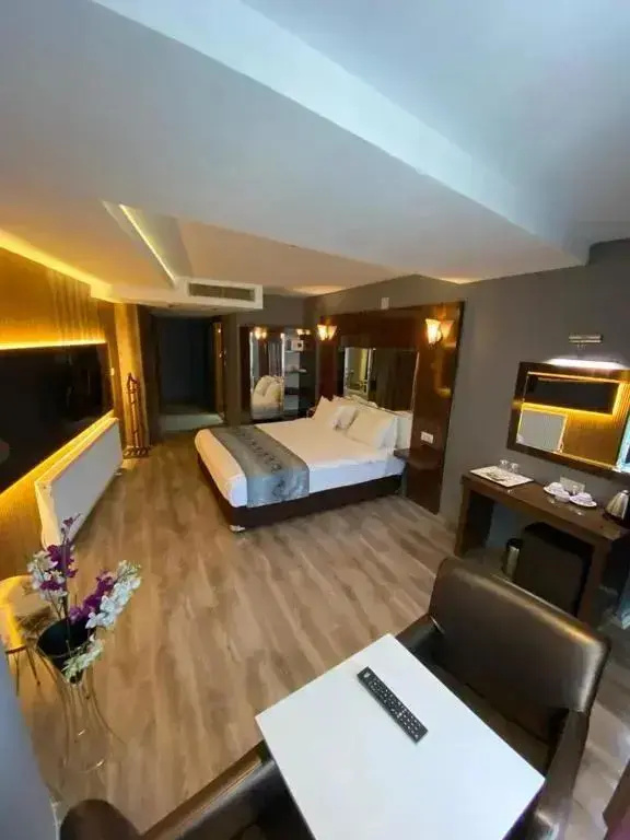 Deluxe Double room (twin beds)