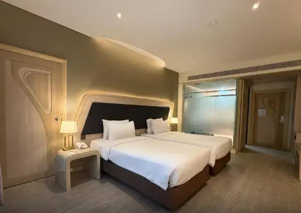 2 Bedrooms Amora room with balcony