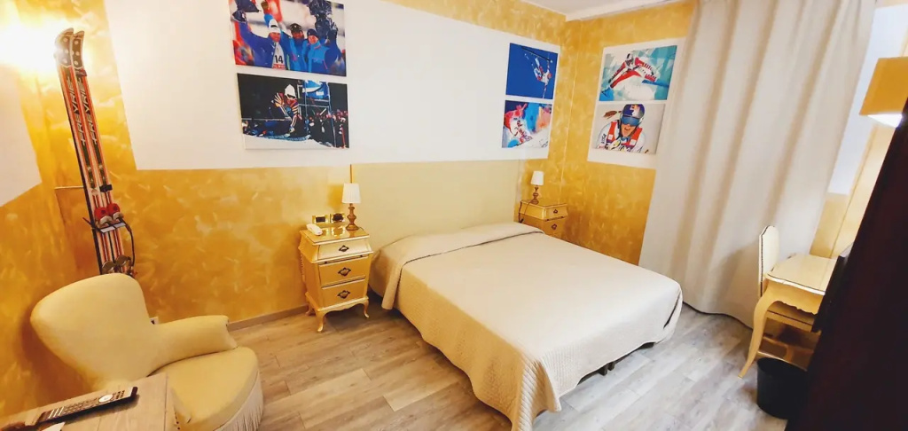 Standard Double room (twin beds)