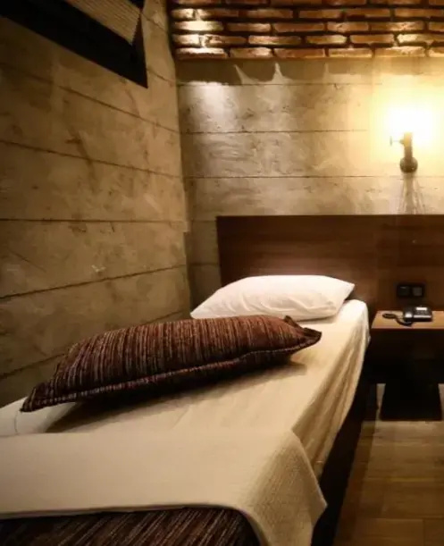 Elibol Hotel — 1