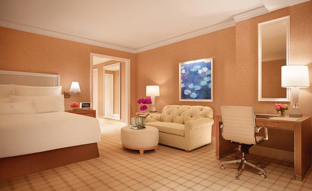 Premier room