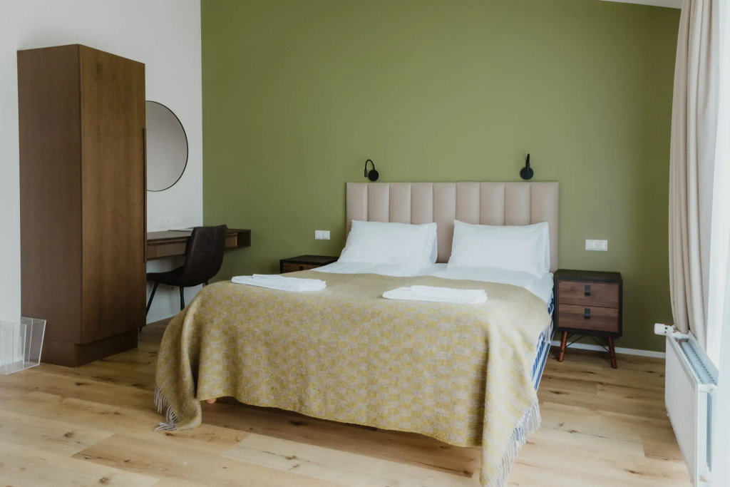 Superior Double room (full double bed)
