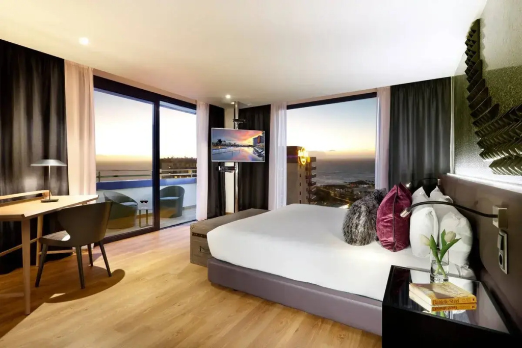 Gold Rock Double Suite (full double bed)