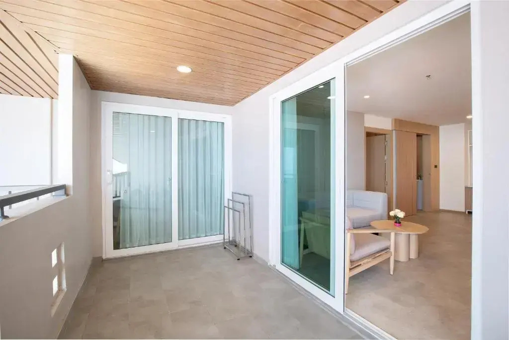 Люкс семейный в Jomtien Thani Hotel