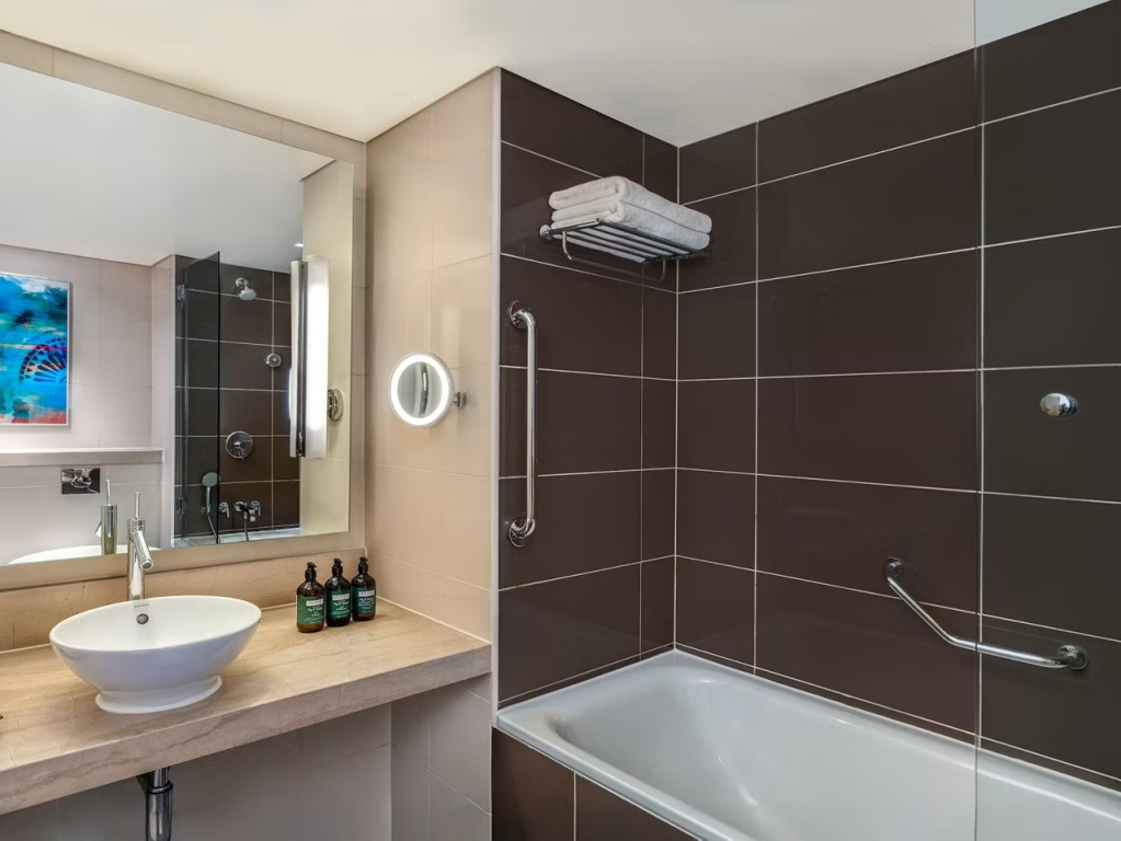 Yas Plaza Mangroves by IHG Hotel - Chambres
