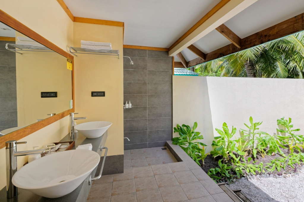 Canareef Resort Maldives