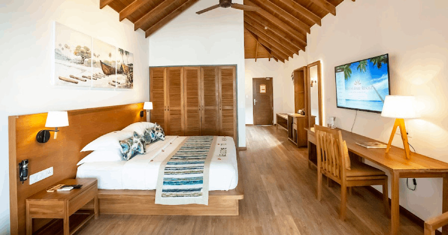 Reethi Faru Resort