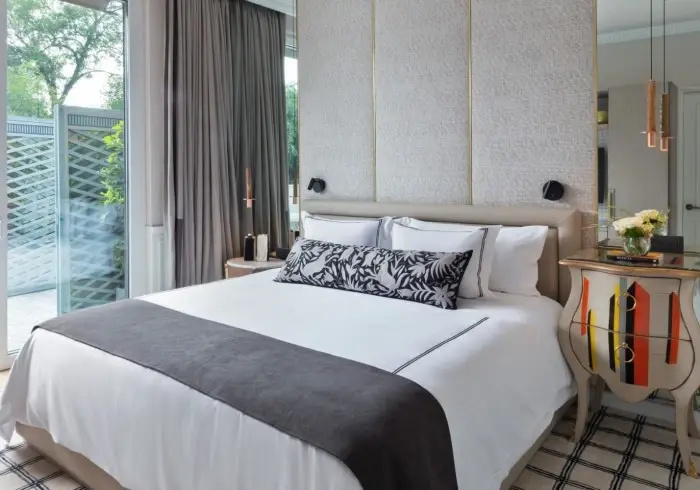 Deluxe Double Junior Suite (full double bed)