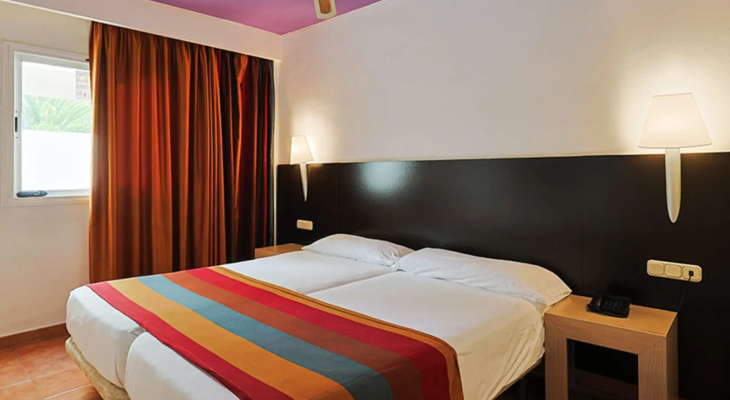 SBH Monica Beach Hotel - Chambres