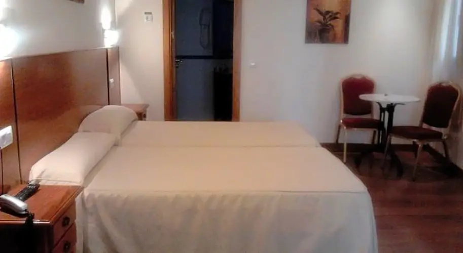 Economy Double room (full double bed)