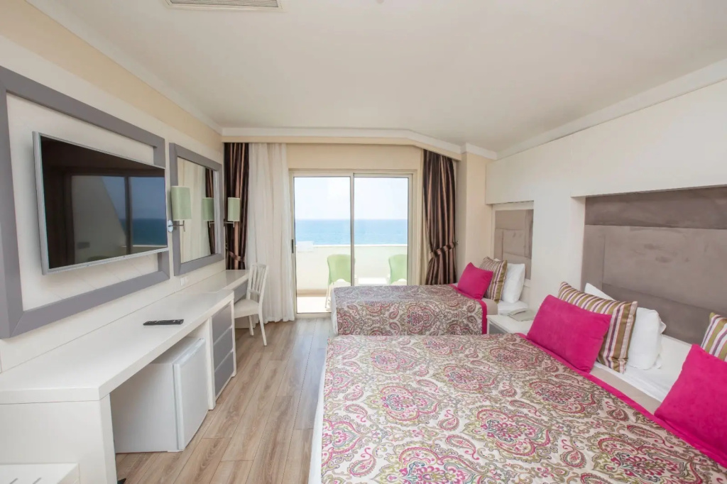 Deluxe Jacuzzi Double room (twin beds)