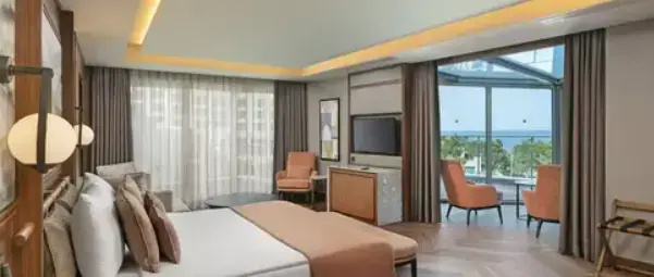 Marine Jacuzzi Double room (full double bed)