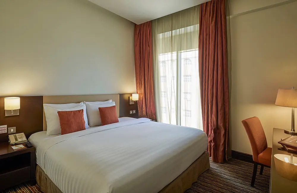 Deluxe Double Suite (full double bed)