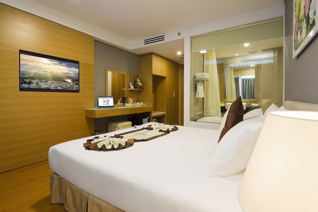 Senior room with sea view