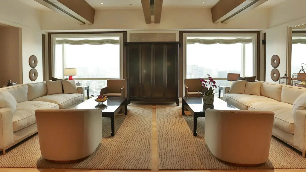 Chairman Suite