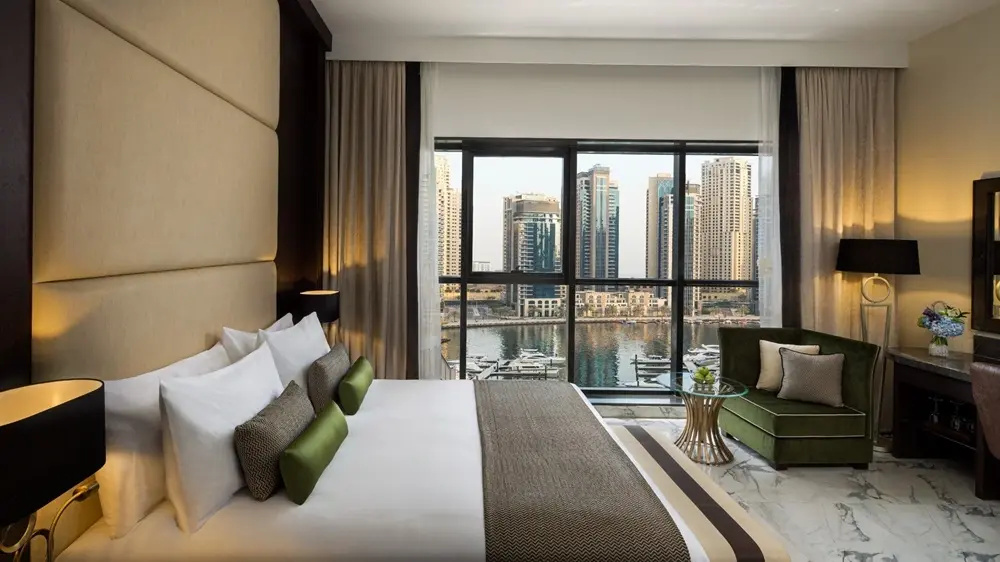 Superior Club High Floor Double room (full double bed)