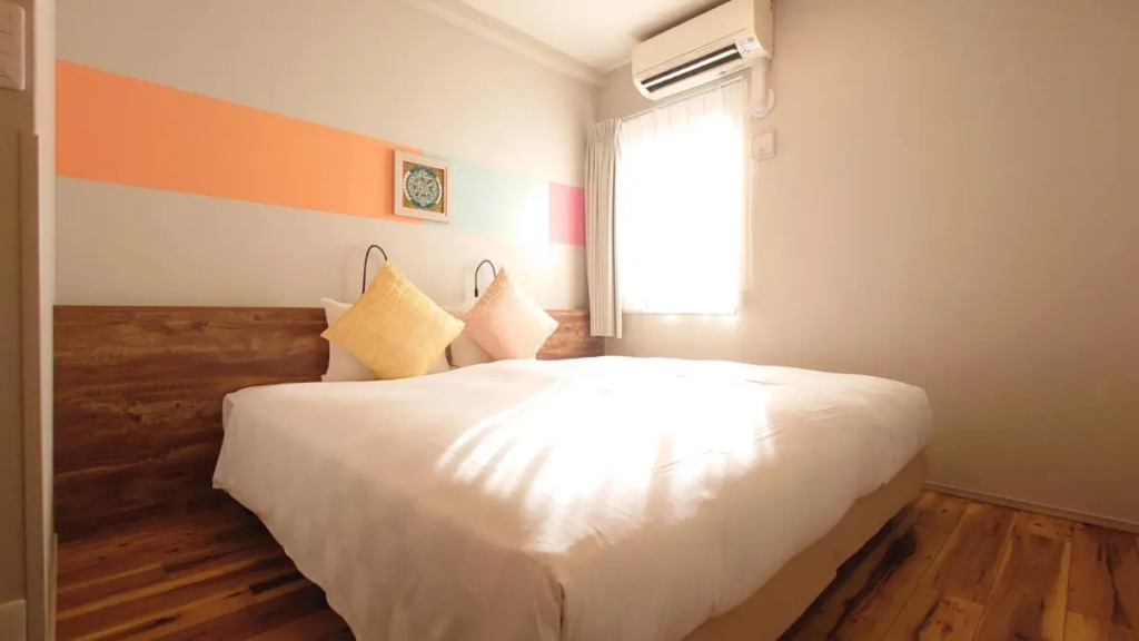 Hollywood Double room (twin beds)