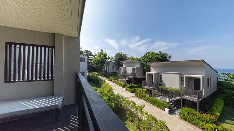 Студия семейная Hilltop с видом на закат в Phi Phi Holiday Resort – SHA Extra Plus