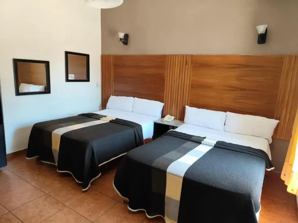 Hotel Aquiles - Chambres