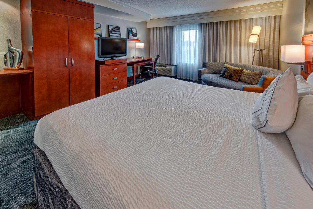 Courtyard by Marriott Alexandria - Chambres