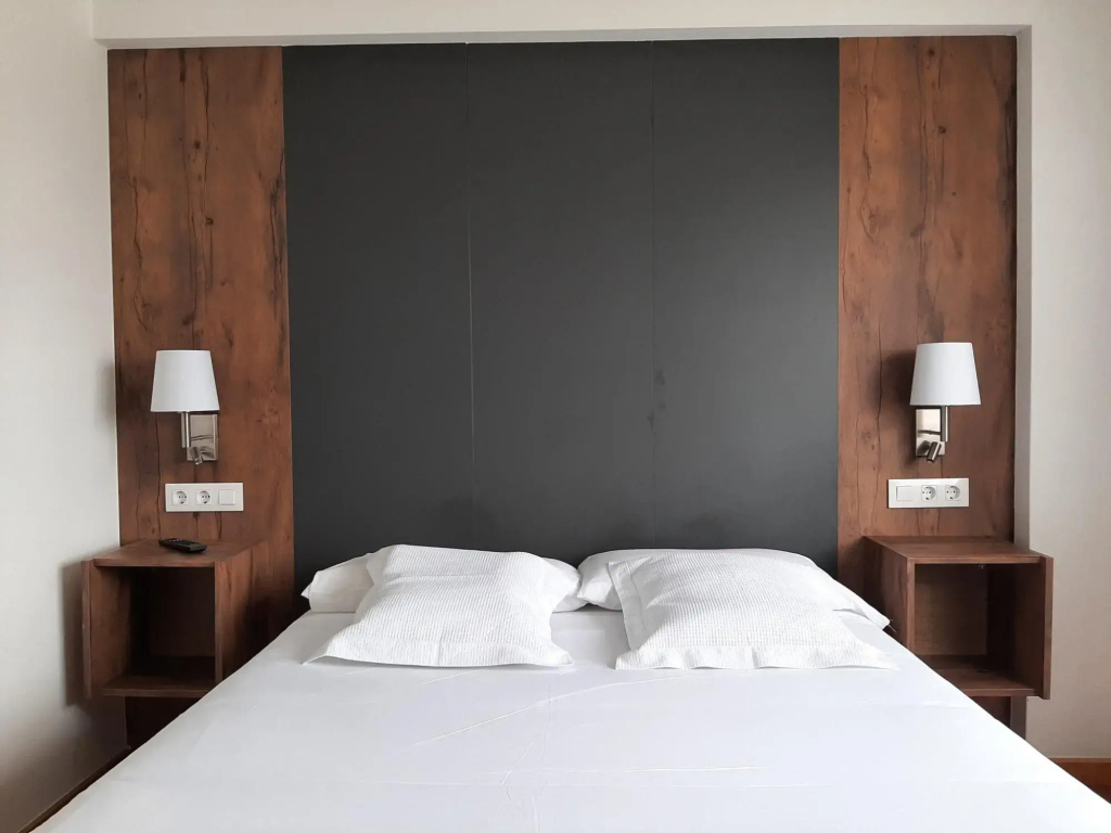 Economy Double room (full double bed)