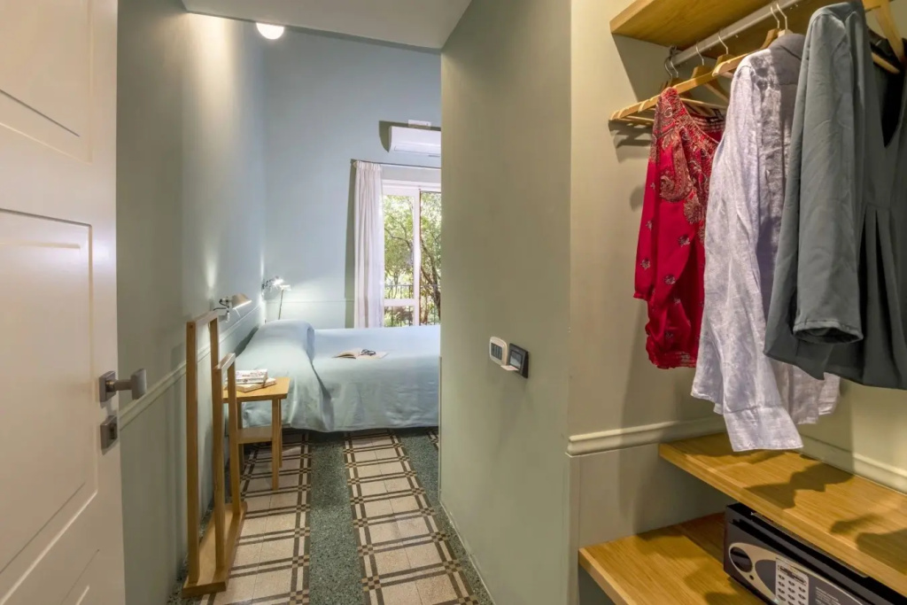 Comfort Double room (full double bed)