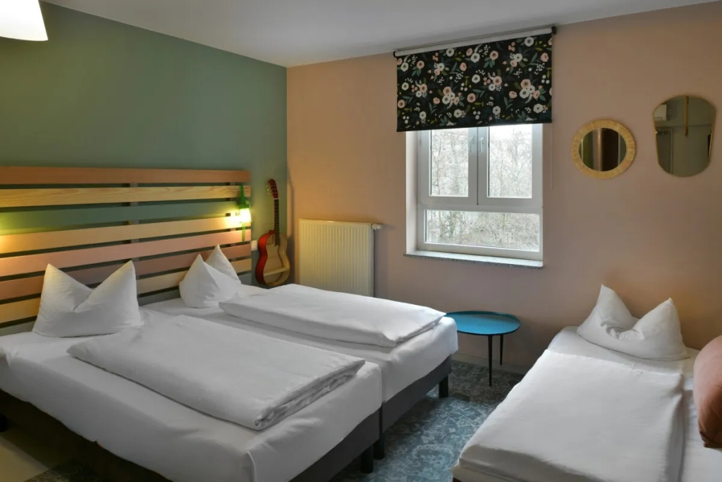 Triple room