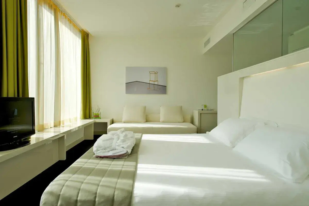 Sky Suite