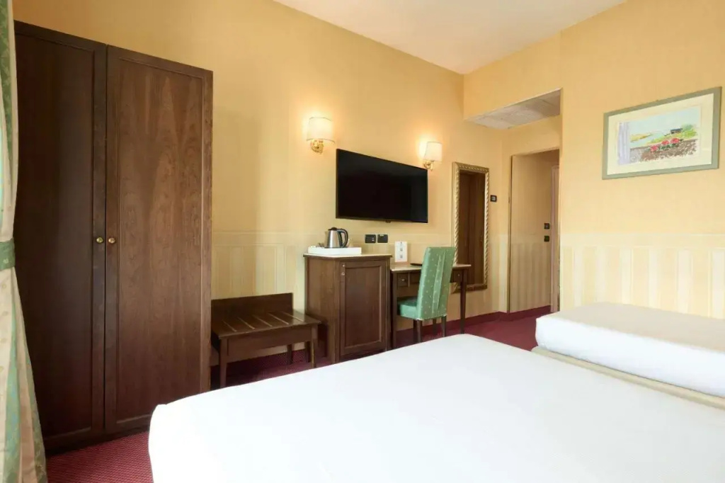 Hotel photo 21