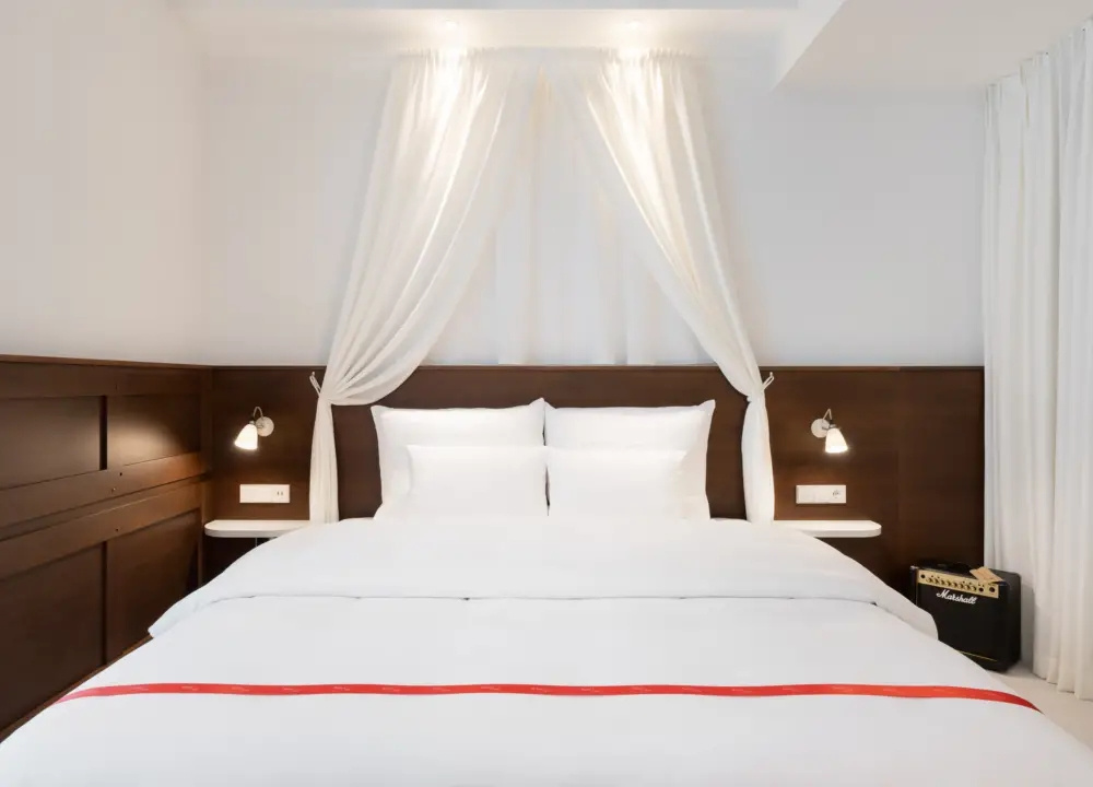 Loft Double room (full double bed)