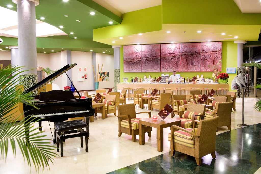 Hotel photo 14