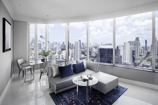 Двухместный люкс клубный Executive 2 отдельные кровати в Grande Centre Point Sukhumvit 55