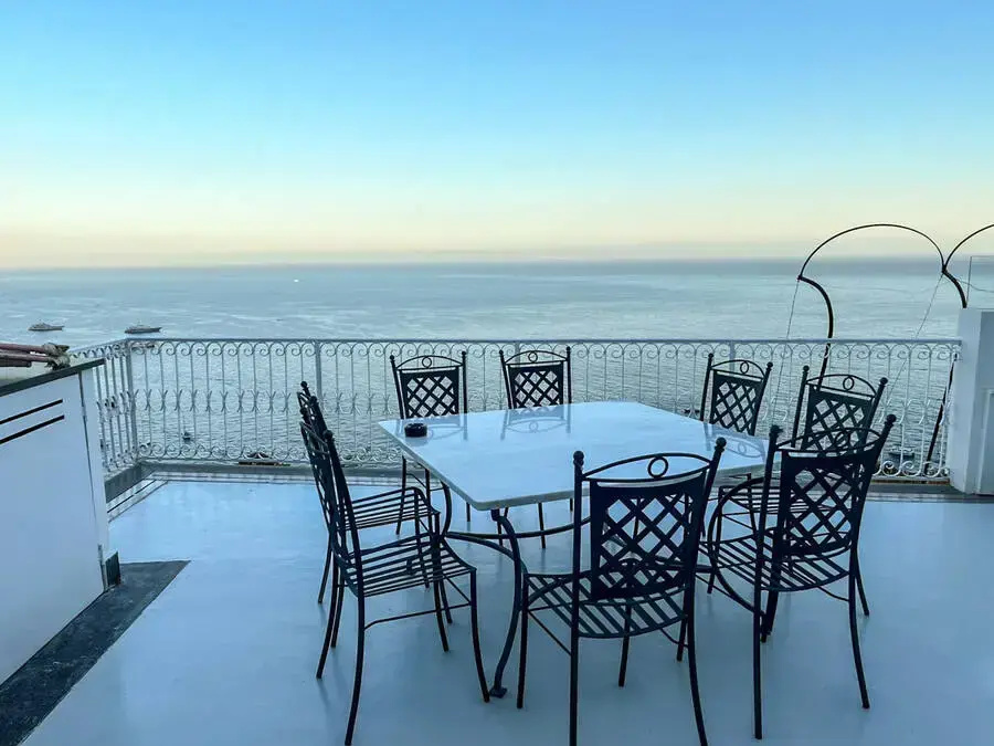 3 Bedrooms Villa with sea view