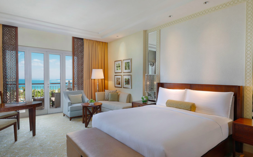 The Ritz-Carlton, Dubai