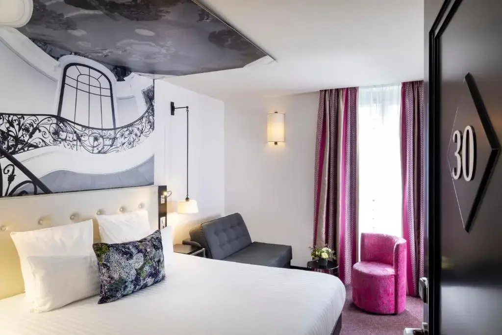 Superior Double room (full double bed)