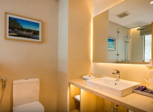 Двухместный номер Senior Deluxe с видом на город двуспальная кровать в Nagar Hotel Nha Trang