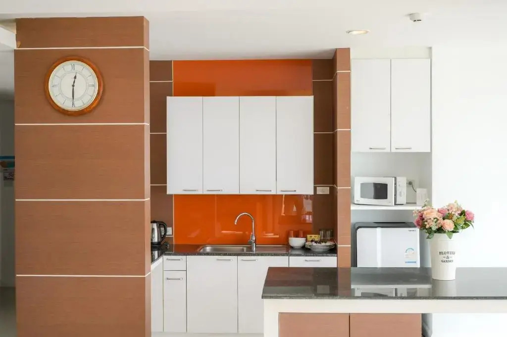 Люкс Panoramic с 2 комнатами с видом на море в Royal Beach View Suites