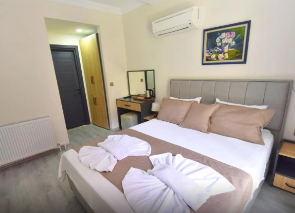 Economy Double room (full double bed)