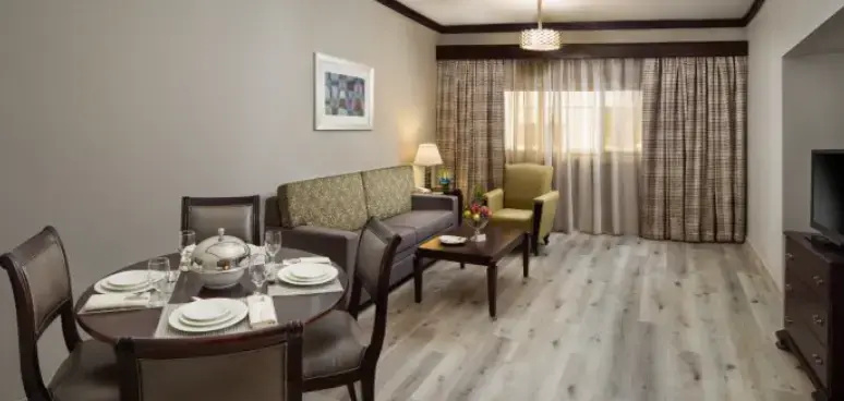 Savoy Crest Hotel Apartments - Chambres
