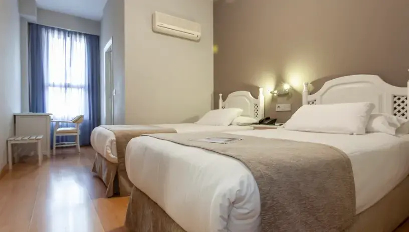 Hotel AACR Monteolivos - Chambres