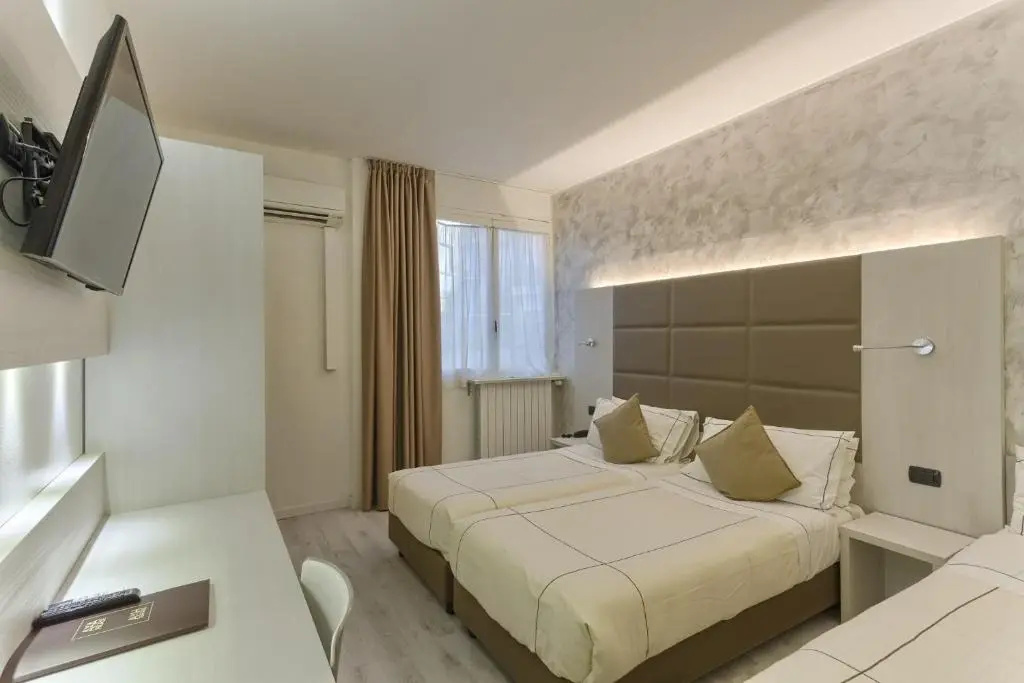 Superior Double room (twin beds)