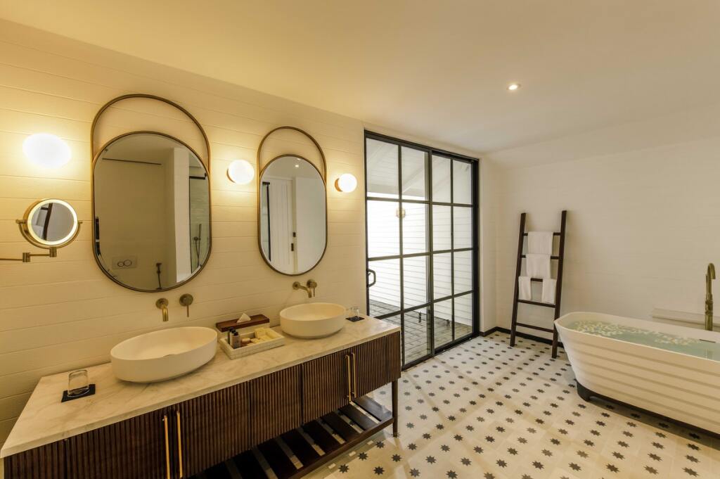 Villa Nautica (Paradise Island)