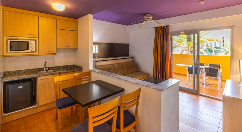 SBH Monica Beach Hotel - Chambres
