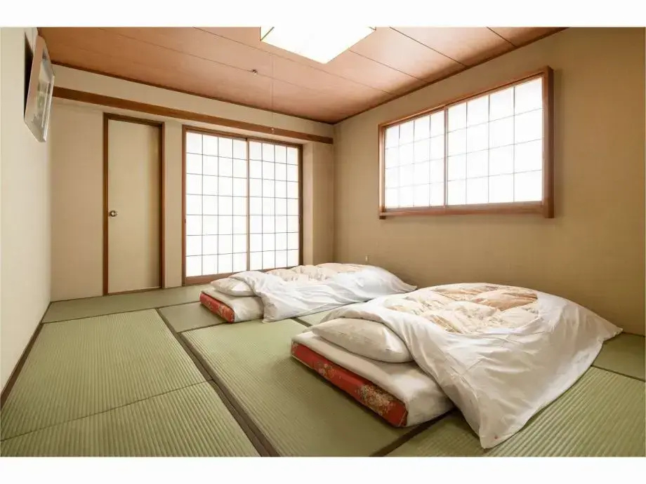 SA type Salon + Japanese Area room