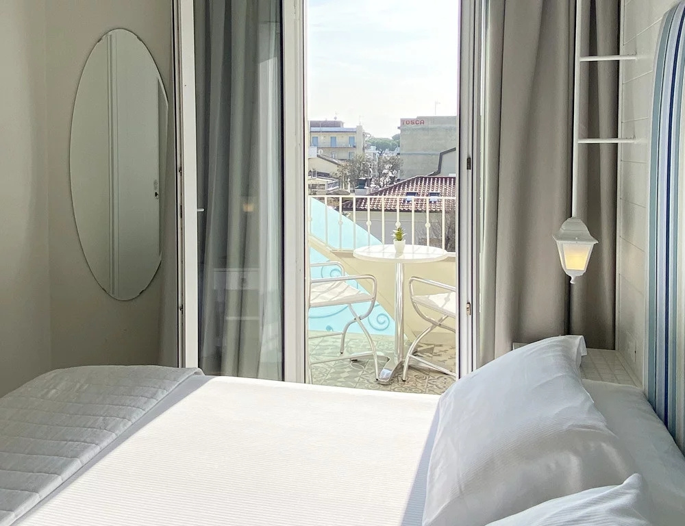 Luxury Double Junior Suite (full double bed)