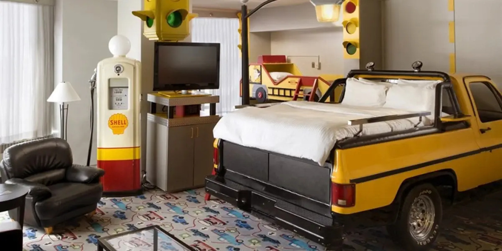 Truck room